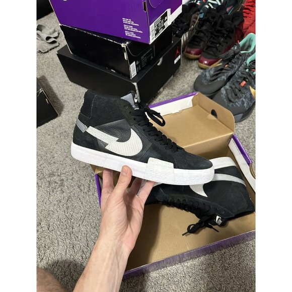 Nike Blazer Mid Mosaic Size 7.5 - Picture 1 of 4